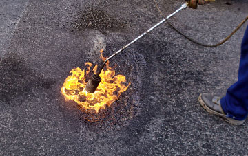 Ganstead flat roofing repairs